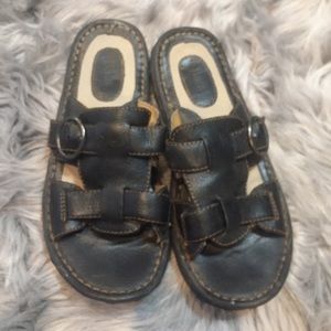 Women’s Sandals